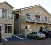 Whale Watchers Inn, Witsand